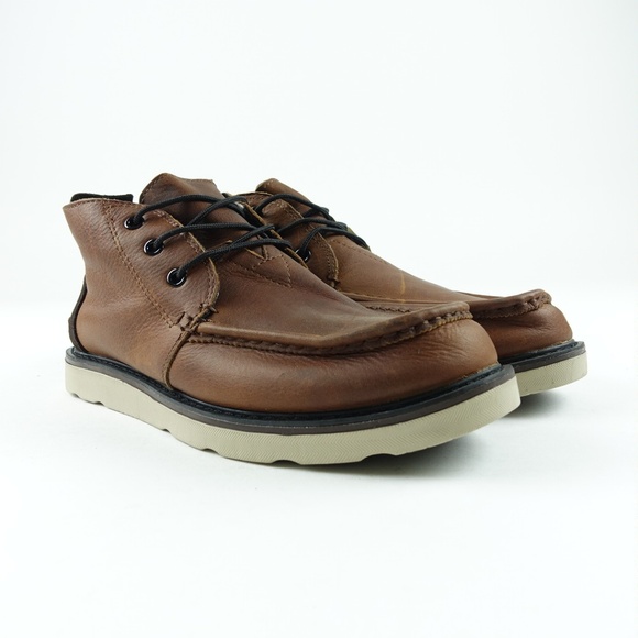 toms waterproof chukka boots